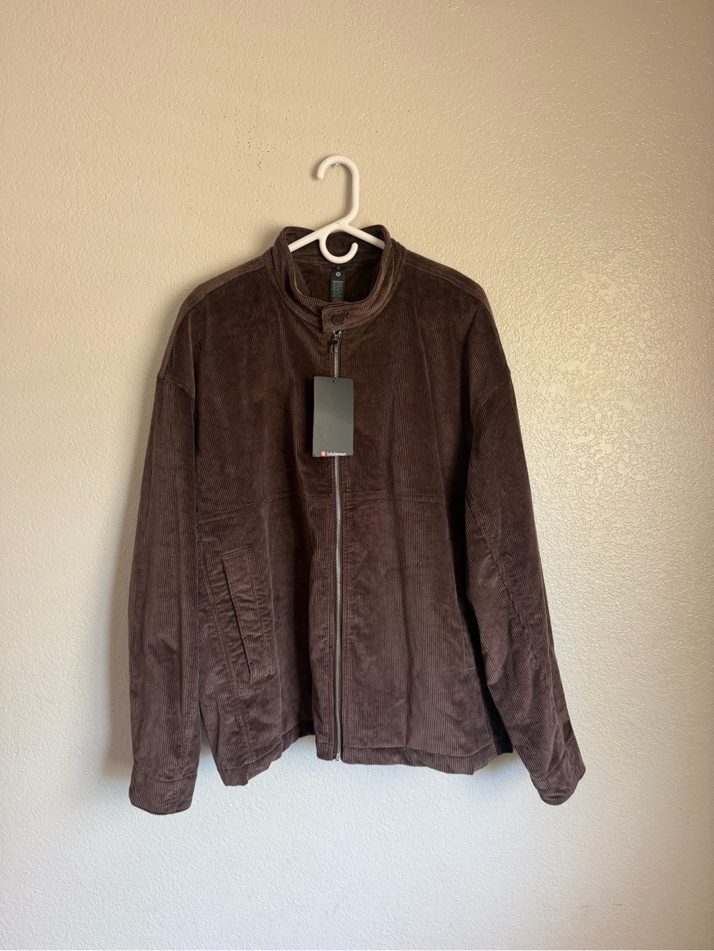 Lululemon men’s brown corduroy jacket size XXL
